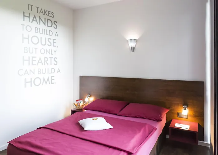 Auszeit - Fruehstueckshotel מלון 3*