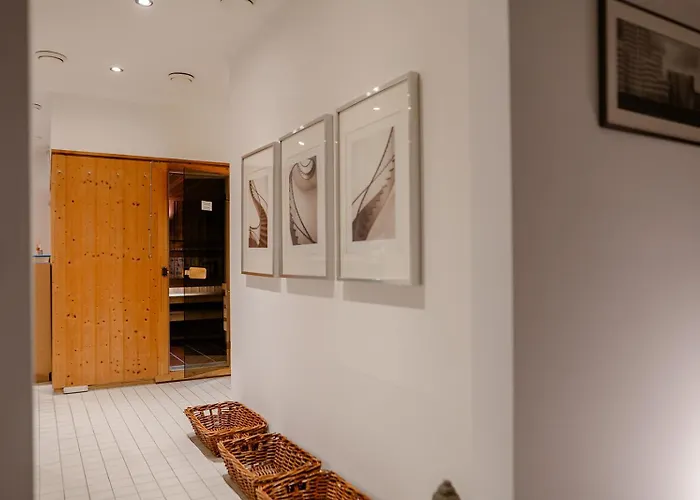 Auszeit - Fruehstueckshotel 3*